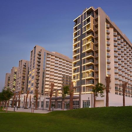 Damac Hills 2 Hotel, An Edge By Rotana Hotel Dubai Eksteriør bilde