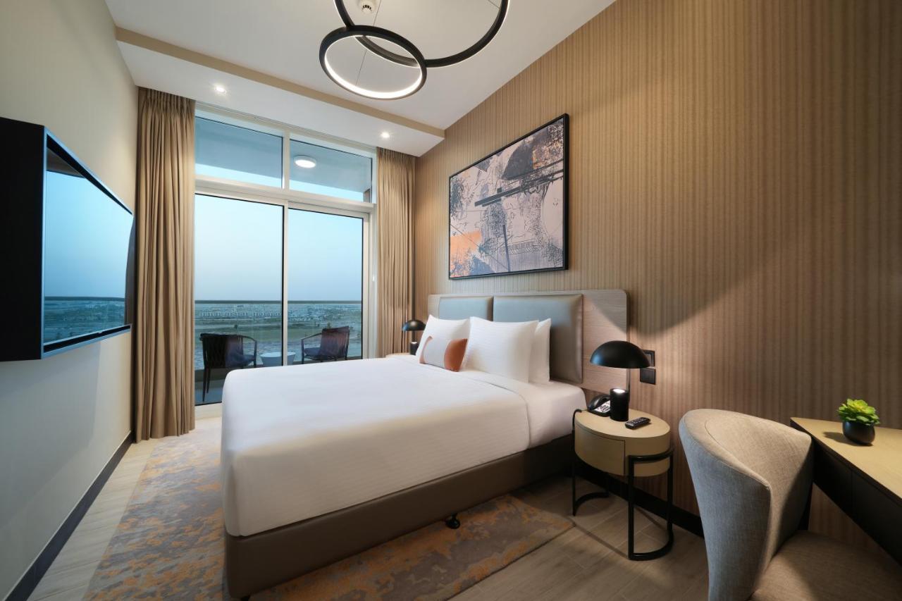 Damac Hills 2 Hotel, An Edge By Rotana Hotel Dubai Eksteriør bilde