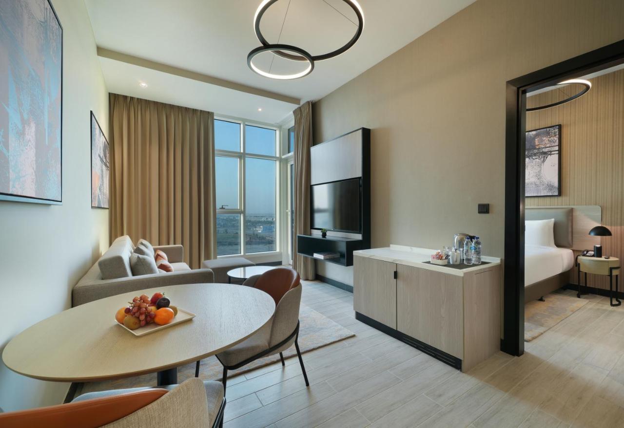 Damac Hills 2 Hotel, An Edge By Rotana Hotel Dubai Eksteriør bilde