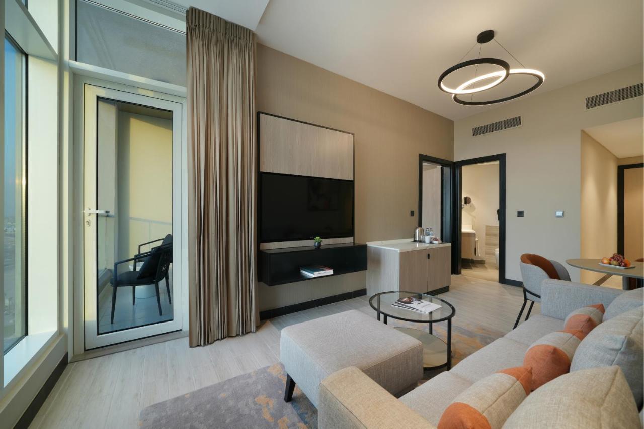 Damac Hills 2 Hotel, An Edge By Rotana Hotel Dubai Eksteriør bilde